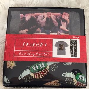 Friends Men’s Pajama Set - Black/Gray New X-Large